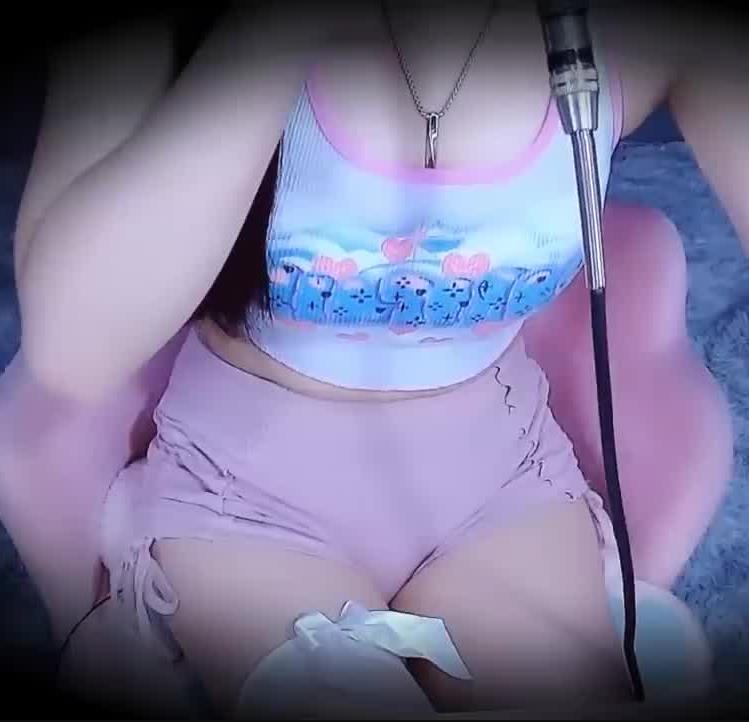 ASMR 耳边吹气，耳边亲吻 _ 4达西小乖乖